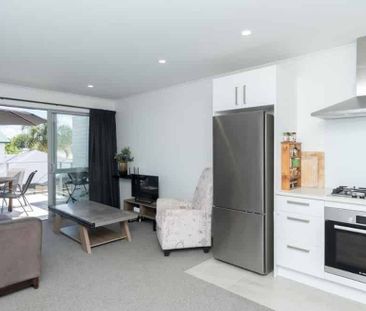 Modern Townhouse in Prime Location – Close to CBD, Hospitals & Hami... - Photo 3