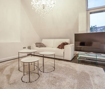 Beste Lage im Belgischen Viertel! Möblierte Wohnung auf 2 Ebenen - Photo 4