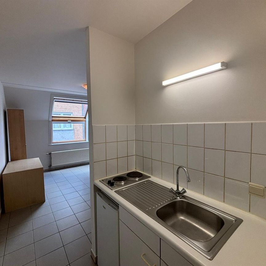 Drie beschikbare studio's in centrum Aalst - Photo 1
