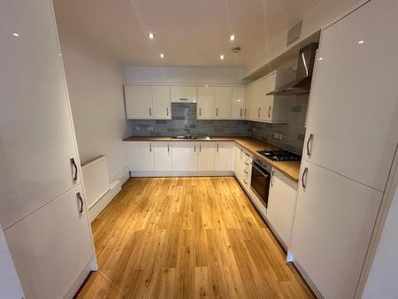 2 bedroom apartment to rent - Photo 5