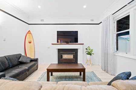 “Beautifully renovated family home in the Brighton High Zone” - Photo 3