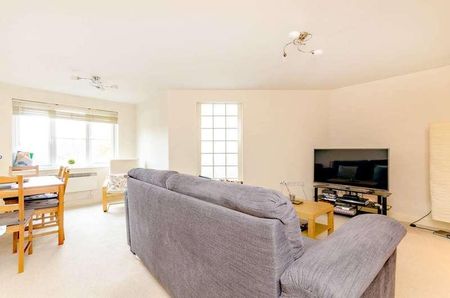 Goldsworth Road, Woking, GU21 - Photo 4