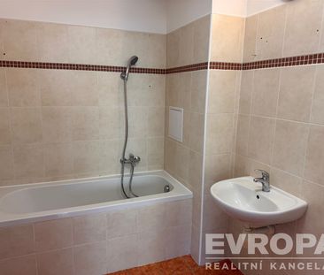 Pronájem bytu 2+kk 55 m², Komenského 4847, Jablonec nad Nisou - Photo 4