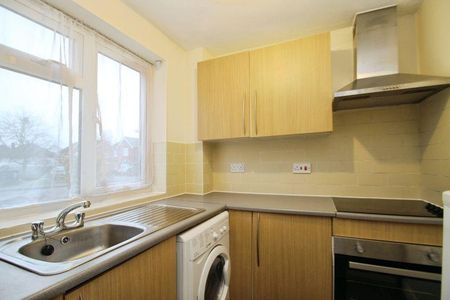 1 bedroom end of terrace house to rent - Photo 3