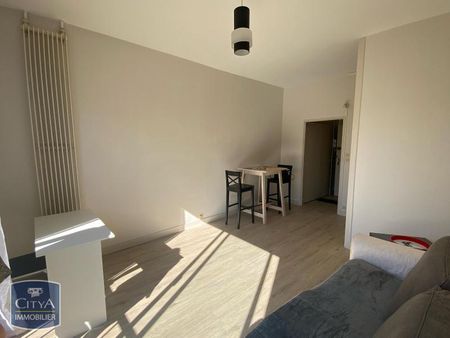 Location Appartement 1 pièce 24m² BLOIS 41000 - Photo 3