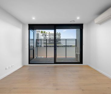 209/5 Beavers Road, Northcote. - Photo 4