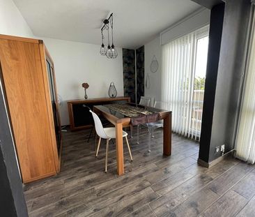 Location Appartement 3 pièces 73m² LA ROCHELLE 17000 - Photo 3