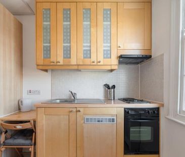 Studio to rent - Photo 3