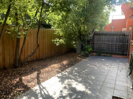 3/13 Irving Avenue PRAHRAN - Photo 2