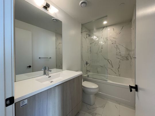 For Lease - 8 Interchange Way Unit# 2910, Vaughan, Ontario - Photo 1