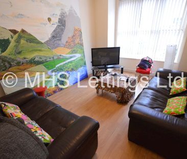 4 Bedroom Mid Terraced House for rent in Welton Mount - Photo 3