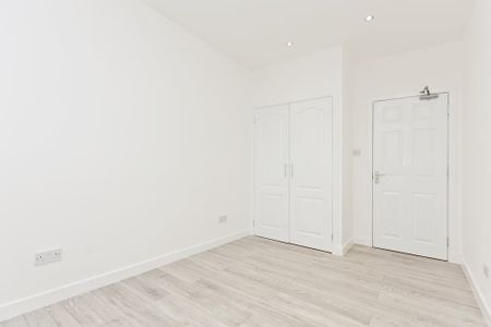 2 Bed Flat, Menzies Road, AB11 - Photo 4