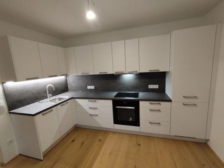 Sonnige, barrierefreie Wohnung- Wohnen mit Stil, toller Blick ins Grüne - Photo 4