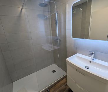 Location Appartement 3 pièces 85m² CHAMALIERES 63400 - Photo 4