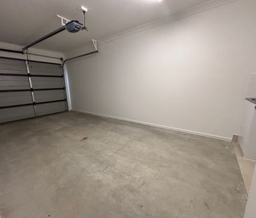 23 Magnetic St, Morayfield, Qld 4506 - Photo 4