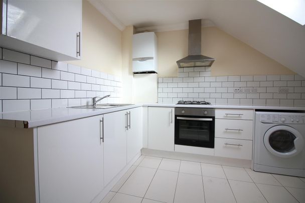 Bennetts Yard, Uxbridge - Photo 1
