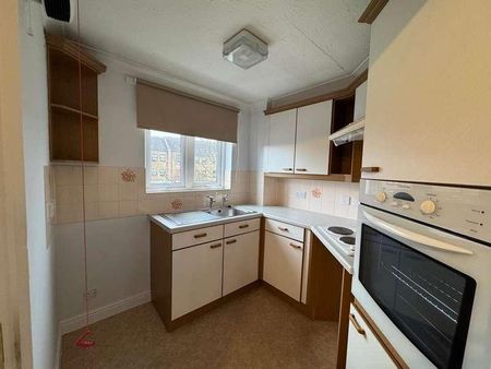 Bishops Court, Watford Road, HA0 - Photo 5