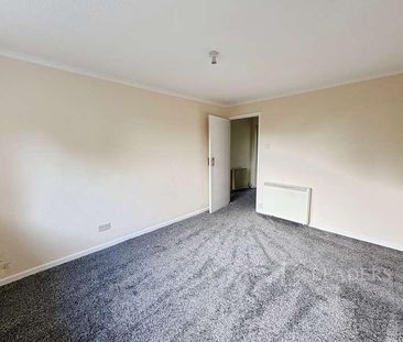 Chilton Court, Belstead Avenue, IP2 - Photo 2