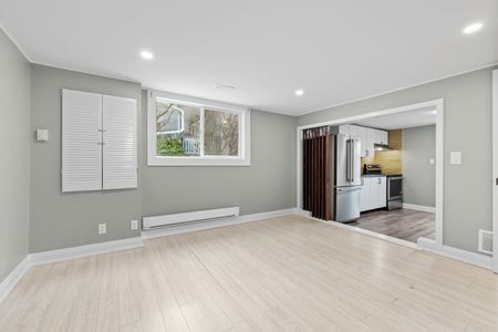 For Lease - 1012 Lavender Court Unit# Lower, Oshawa, Ontario - Photo 2