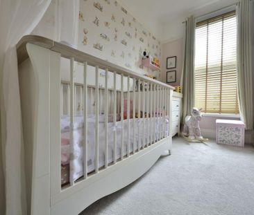 3 bedroom terraced house to rent - Photo 6