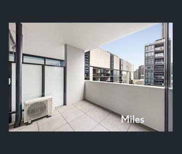 IVANHOE GARDENS - Photo 6