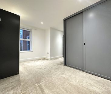 18, Gardenhurst, 45 Cardigan Road, Leeds, West Yorkshire, LS6 1WD - Photo 4