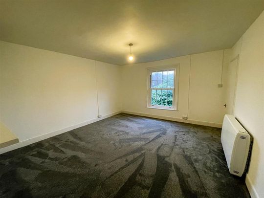 1 bedroom maisonette to rent - Photo 1