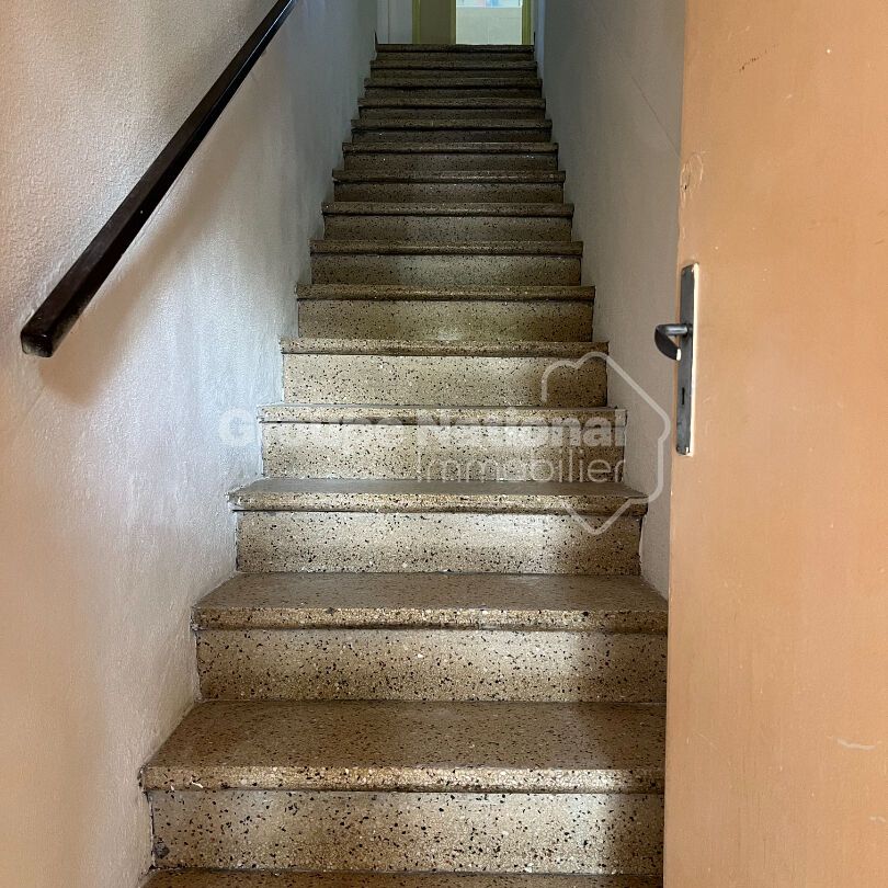 Appartement 4 pièces à louer à Miramas - La Gare, - Photo 1