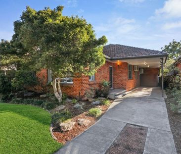 4 Bedroom Brick Home in Highly Sought-after Location - Photo 6