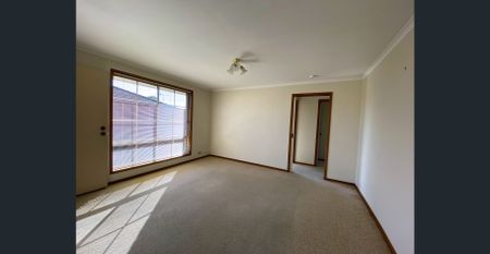 Two Bedroom Unit Close to Everything - Photo 3