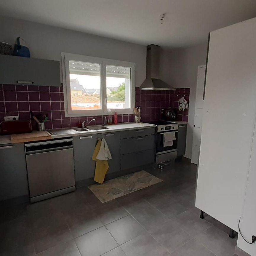 Pour visiter, appeler le 02.23.55.91.17. Situé dans une impasse, cette maison récente vous off... - Photo 1