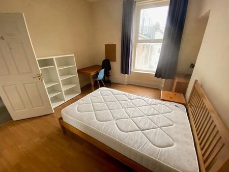 St. Judes Road, Plymouth - Photo 3