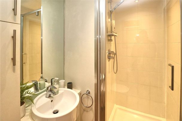 Church Street East, Woking - 2 bedrooms Property for lettings - Seymours - Photo 1