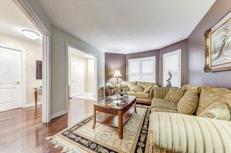 For Lease - 35 Hartrick Place Unit# Main, Whitby, Ontario - Photo 2