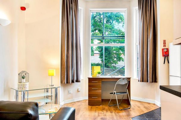 1 bedroom flat to rent - Photo 1