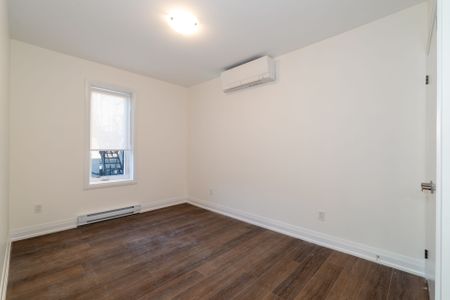 For Lease - 673 Danforth Avenue Unit# 2S, Toronto, Ontario - Photo 4