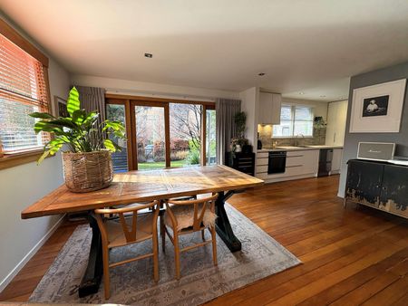Quality living in Arrowtown - Photo 4