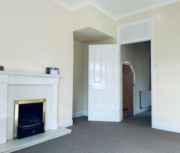 2 bedroom ground floor flat to rent - Photo 4