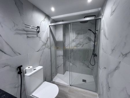 Ático de alquiler en Manantiales - Estación de Autobuses - Photo 3