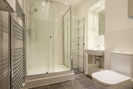 Leopold House, Bath, Somerset, BA2 - Photo 3