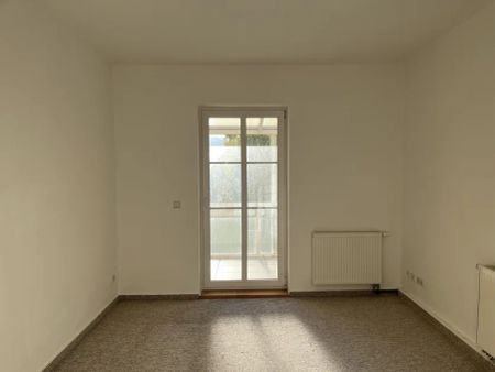 Schöne 2-R-Wohnung mit Balkon - Photo 2