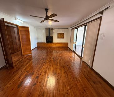 Spacious Family Living with Utilities Included - Photo 1