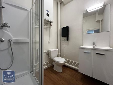 Location Appartement 1 pièce 17m² LILLE 59000 - Photo 4