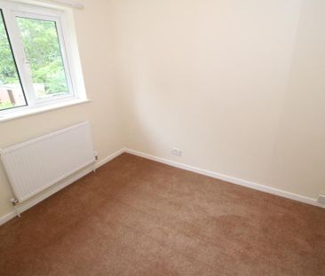 3 bedroom detached house to rent - Photo 2