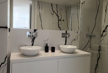 Apartamento T1 - mobilado e equipado - numa das zonas mais privilegiadas da cidade de Aveiro