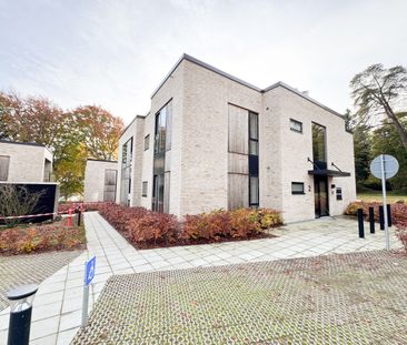 Nybygget og rummelig 3-værelses lejlighed i fantastiske omgivelser - Foto 5