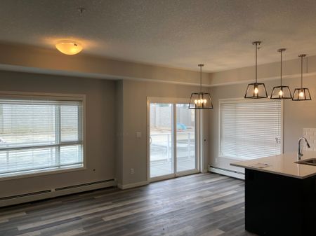 2 Bedroom Condo For Rent In Harvest Hills. Heat & Water Included - Photo 3