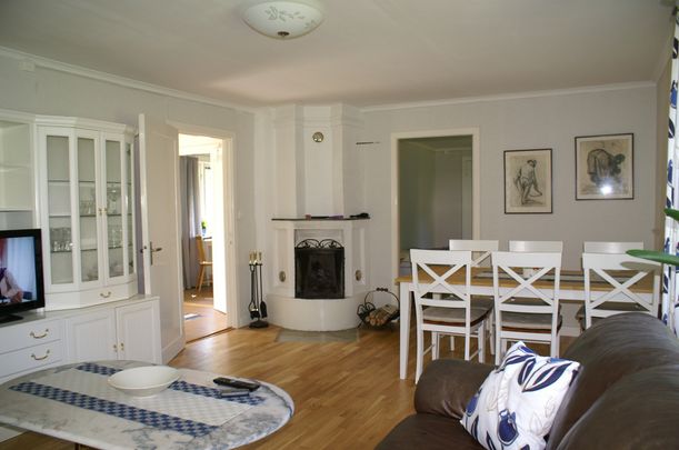 Marmorvägen, Katrineholm - Photo 1