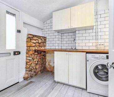2 bedroom cottage to rent - Photo 5