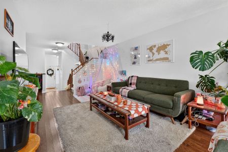 For Lease - 6154 Oak Meadows Drive Unit# 17, Orleans - Convent Glen and Area, Ontario - Photo 2